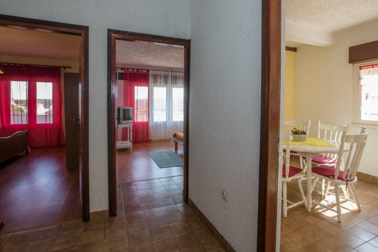 Apartments Renata Kampor Ngoại thất bức ảnh