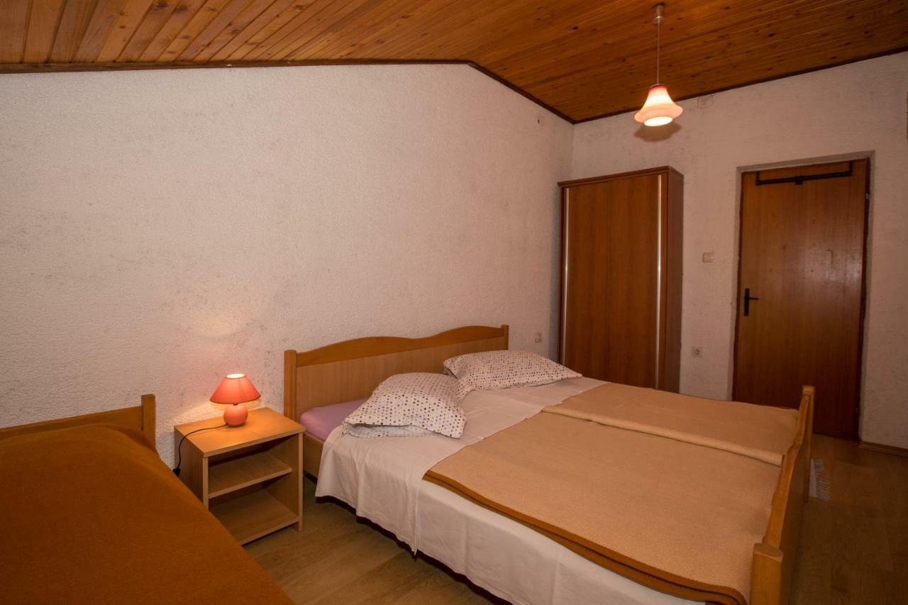 Apartments Renata Kampor Ngoại thất bức ảnh