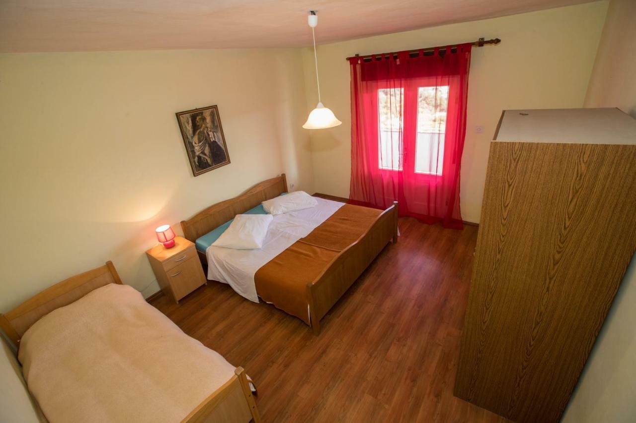Apartments Renata Kampor Ngoại thất bức ảnh